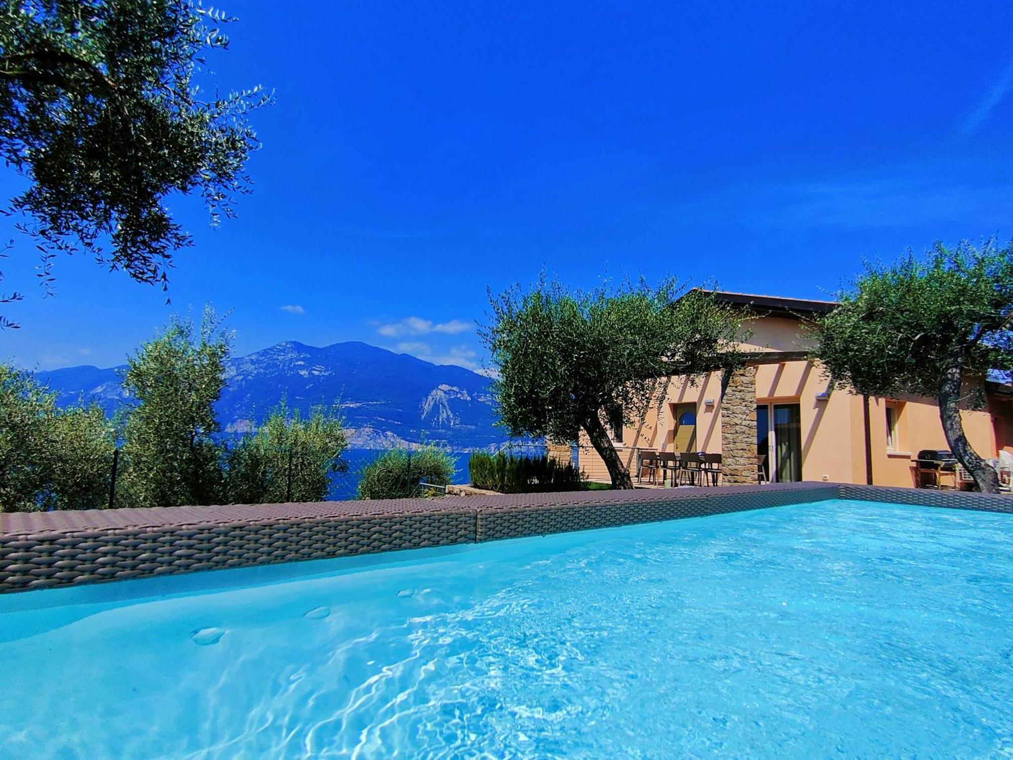 Villa Al Feudo Brenzone sul Garda Esterno foto